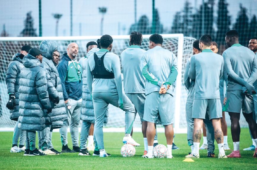 Eagles in camp.jpg