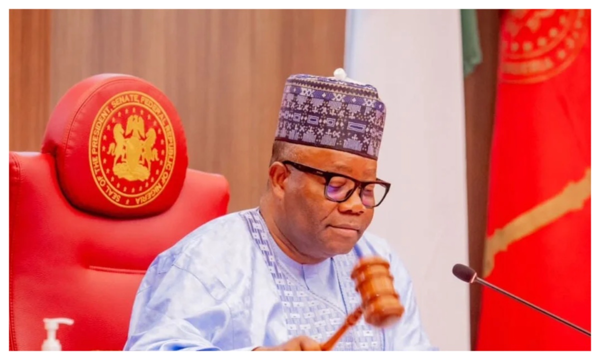 Akpabio.jpg