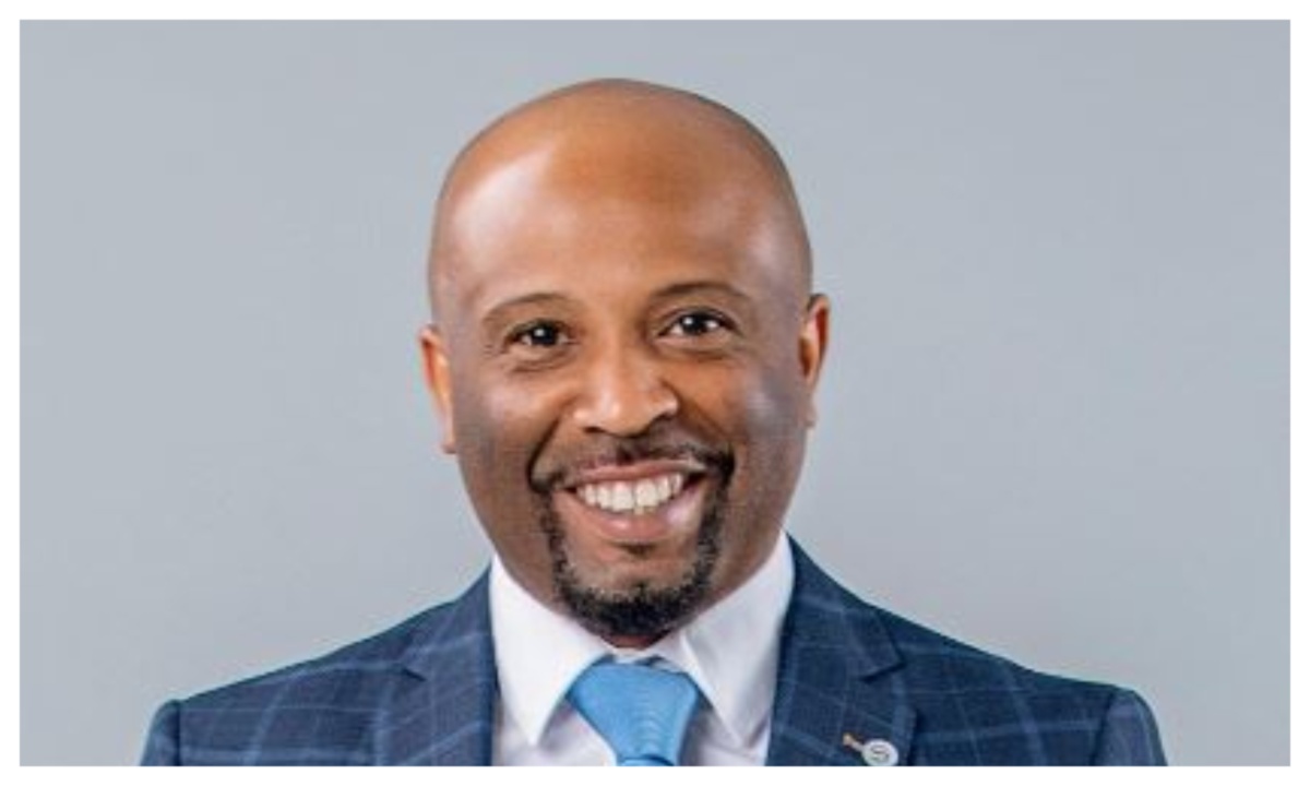 Kazeem Adesina Abidikugu.jpg