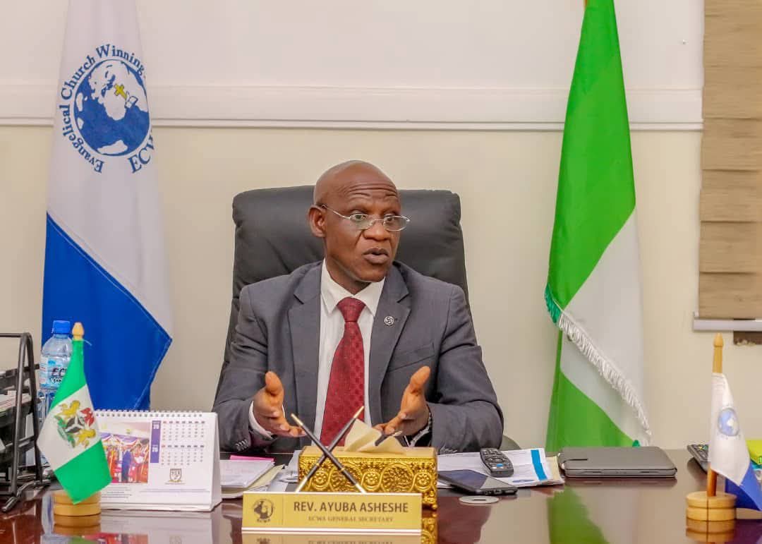 Rev. Dr. Ayuba Asheshe.jpg