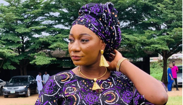 Sisi Alagbo.jpg