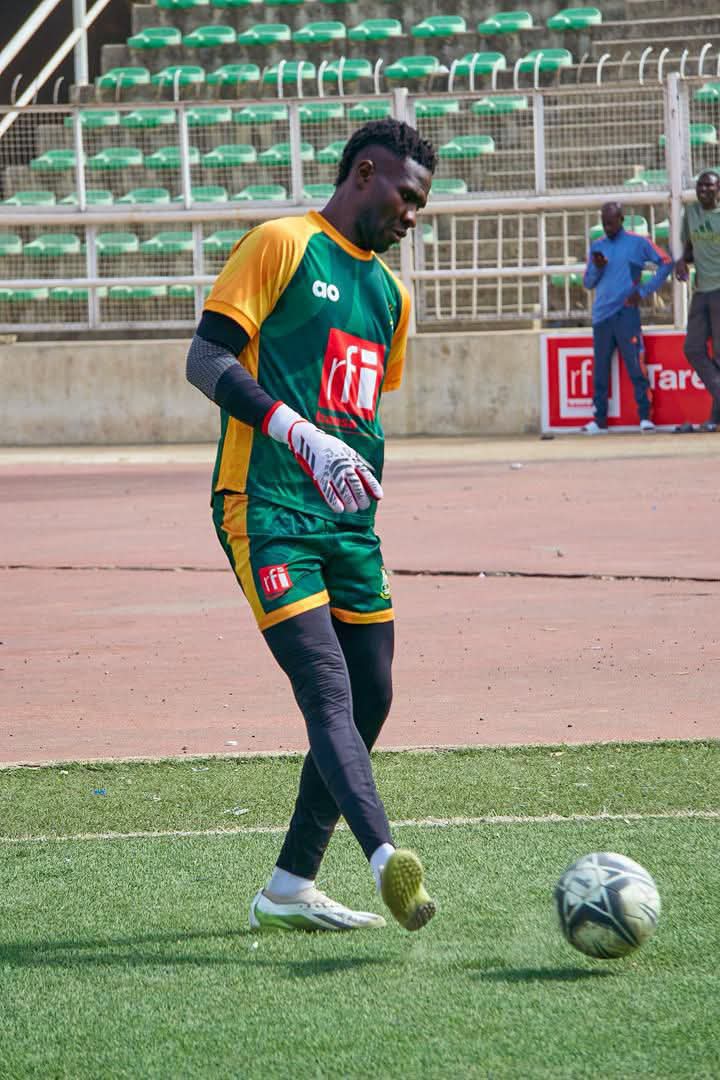 Emmanuel Lolo.jpg