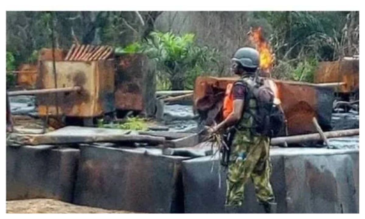 Troops uncover illegal refinery seize 600 litres of stolen crude oil in Rivers.jpg