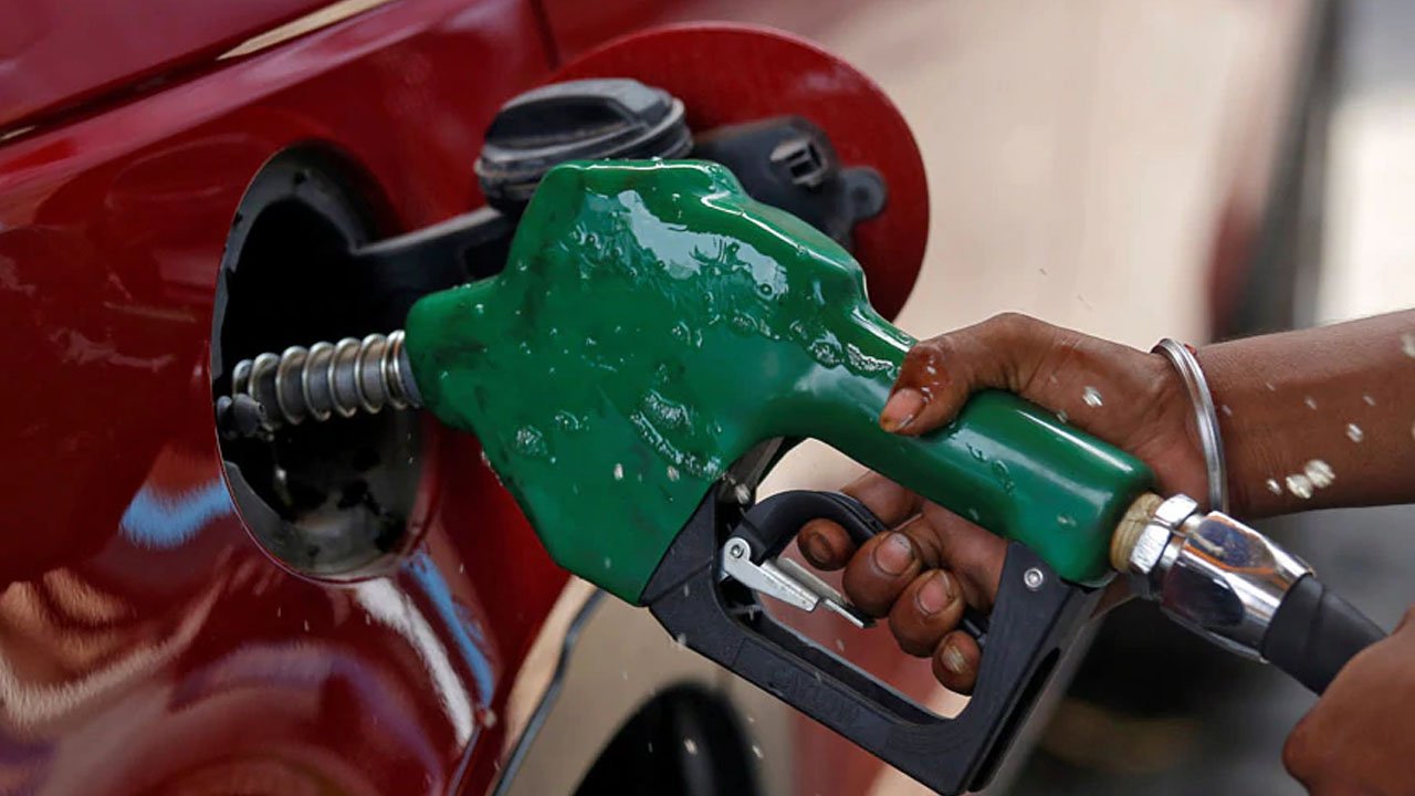 Petrol Pump.jpg