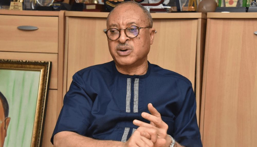 Utomi.jpg